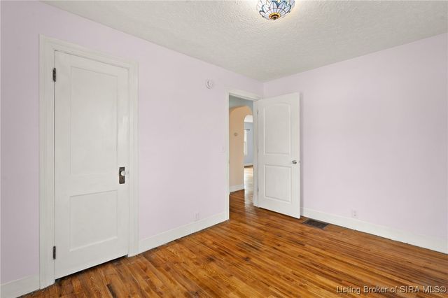 2109 Wood Avenue, New Albany, IN 47150