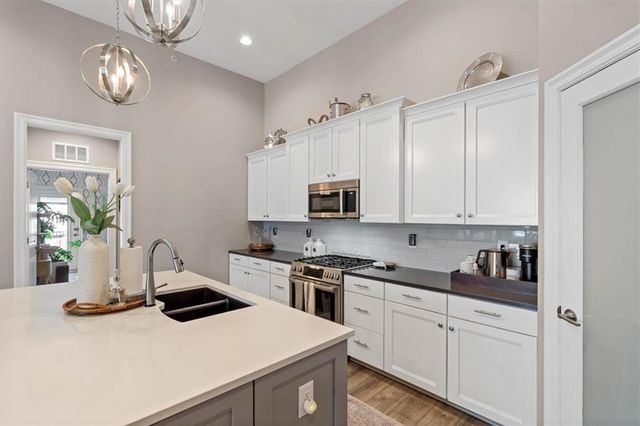 6474 Barth Road, Shawnee, KS 66226