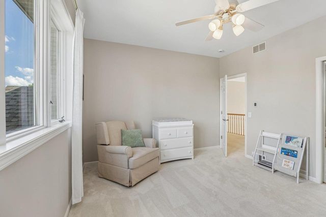 902 N Fairbrook Drive, Waunakee, WI 53597