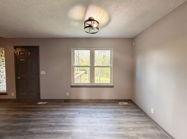 2976 Claymille Blvd, Nashville, TN 37207