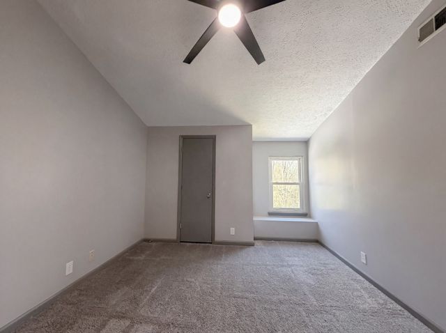 2976 Claymille Blvd, Nashville, TN 37207