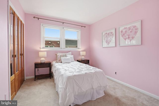 9230 CRISPIN ST, Philadelphia, PA 19114