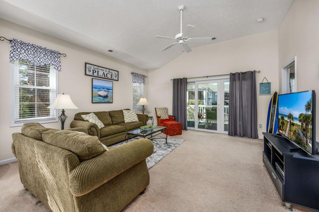 601 Hillside Dr N Apt 3631, North Myrtle Beach, SC 29582