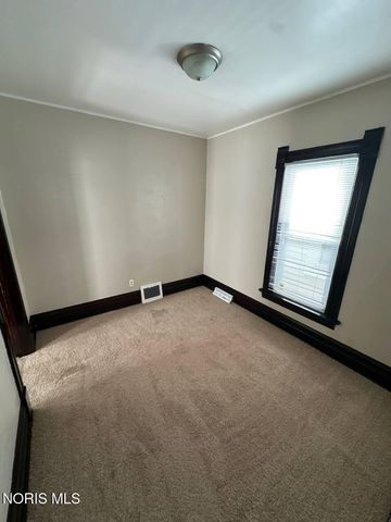 2125 Valentine Street, Toledo, OH 43605