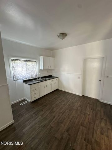 2125 Valentine Street, Toledo, OH 43605
