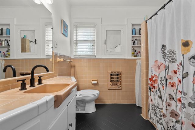 2326 Parrott Avenue, Waco, TX 76707