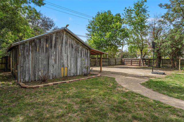 2326 Parrott Avenue, Waco, TX 76707