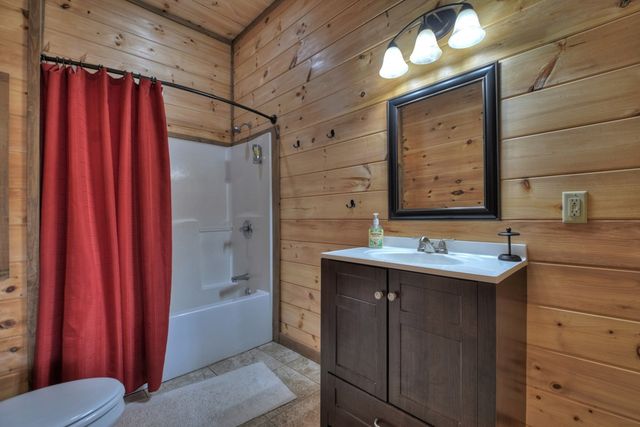 840 Deer Crest Road, Blue Ridge, GA 30513