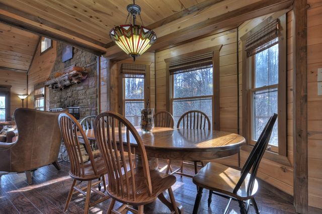 840 Deer Crest Road, Blue Ridge, GA 30513
