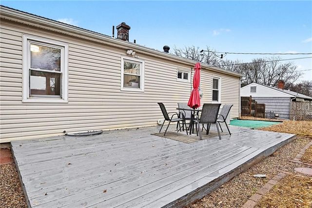 10009 E 68th Street, Raytown, MO 64133