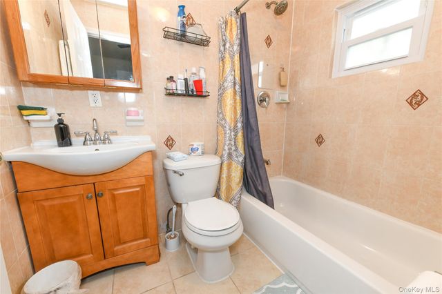 97-22 127th Street, Richmond Hill, NY 11419