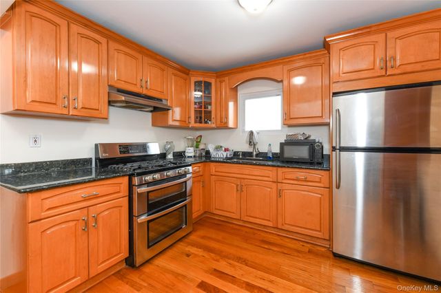 97-22 127th Street, Richmond Hill, NY 11419