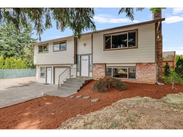 18027 Se EMI St, Damascus, OR 97089