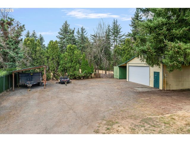 18027 Se EMI St, Damascus, OR 97089