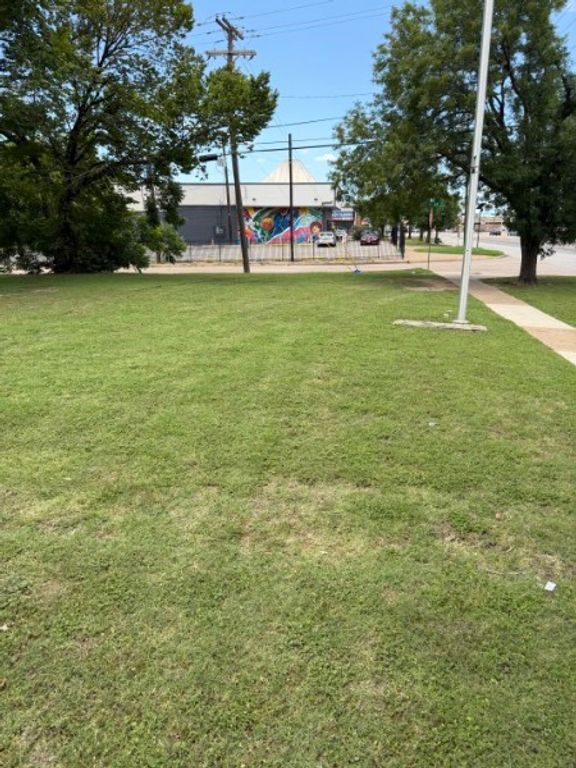 2400 Martin Luther King Jr Boulevard, Dallas, TX 75215