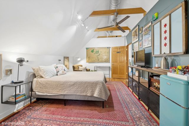 3522 W Armitage Avenue, Chicago, IL 60647