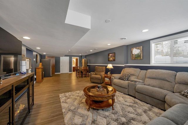 6885 IRELAND TRAIL, Sobieski, WI 54171