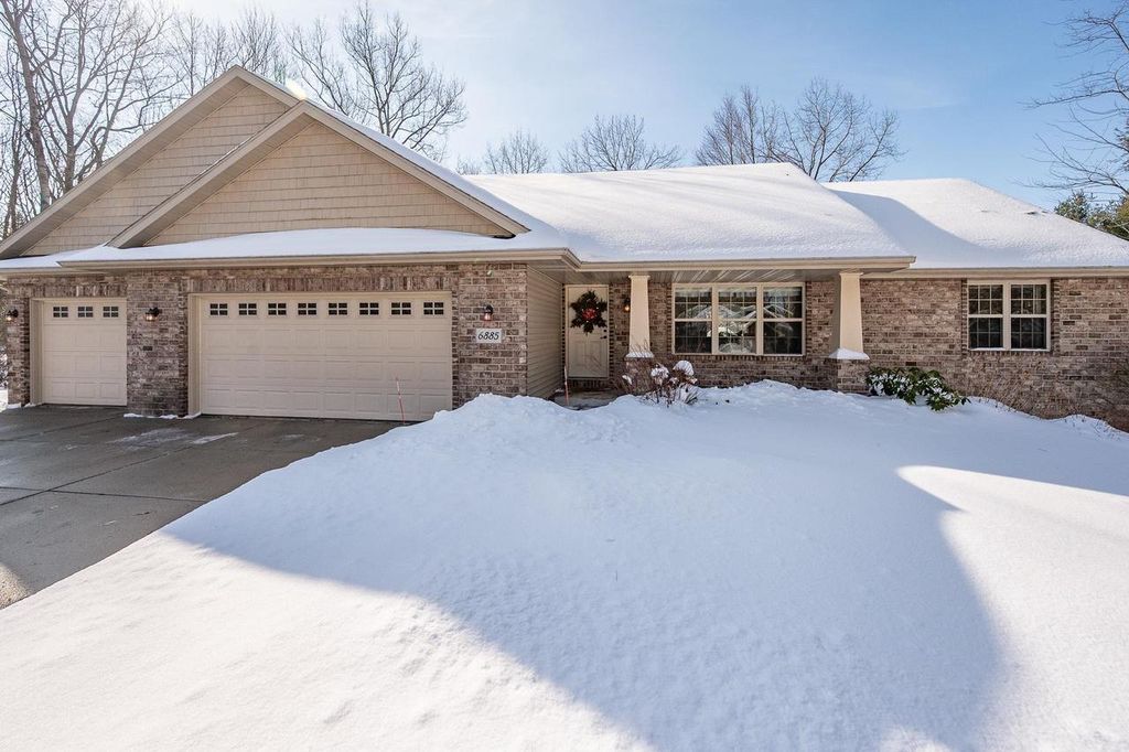 6885 IRELAND TRAIL, Sobieski, WI 54171
