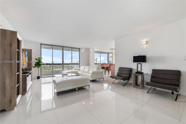 19101 NE 36th Court 2607, Aventura, FL 33180