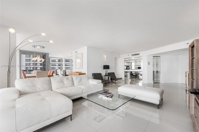 19101 NE 36th Court 2607, Aventura, FL 33180