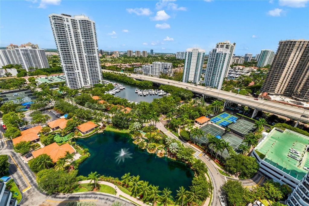 19101 NE 36th Court 2607, Aventura, FL 33180