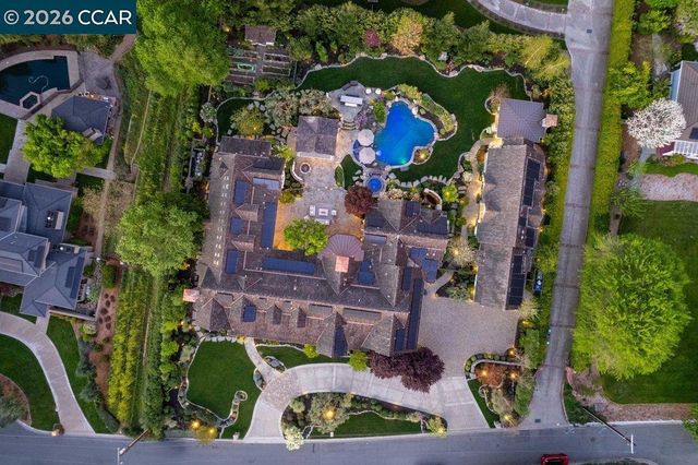 208 Erselia Trl, Alamo, CA 94507