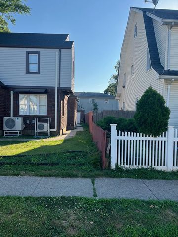 21 James Ll Burrell Avenue, Hempstead, NY 11550