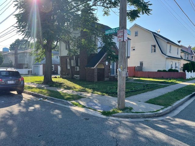 21 James Ll Burrell Avenue, Hempstead, NY 11550