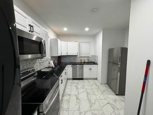 21 James Ll Burrell Avenue, Hempstead, NY 11550