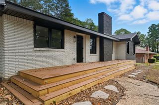 1971 Honeysuckle SW Lane, Atlanta, GA 30311