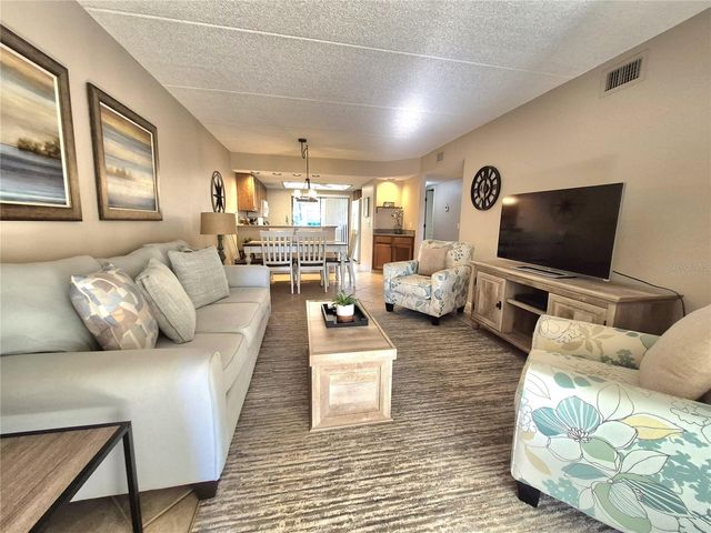 50 WOODLAKE PLACE, Oldsmar, FL 34677