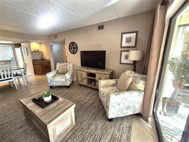 50 WOODLAKE PLACE, Oldsmar, FL 34677