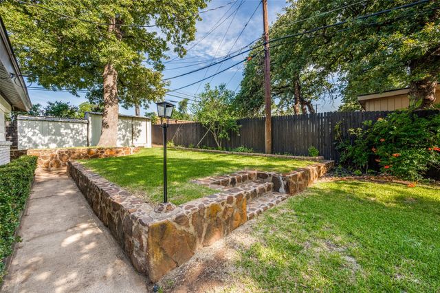 740 Bedford, Hurst, TX 76053