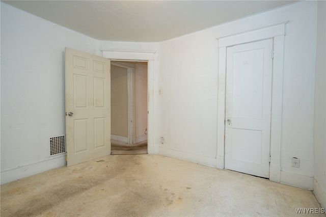 2463 South Avenue, Niagara Falls, NY 14305