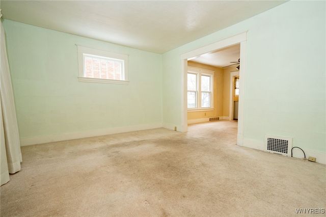 2463 South Avenue, Niagara Falls, NY 14305