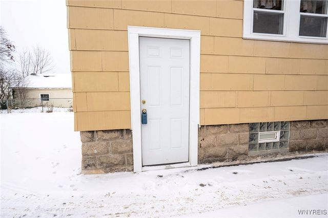 2463 South Avenue, Niagara Falls, NY 14305