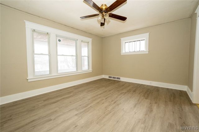 2463 South Avenue, Niagara Falls, NY 14305