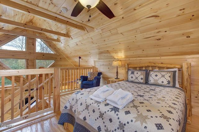 820 Crest View Drive, Gatlinburg, TN 37738