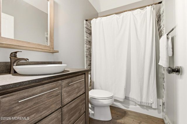 1636 Craig Road, Toms River, NJ 08753