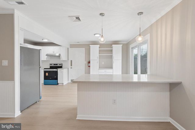 41 BRUNSWICK LN, Willingboro, NJ 08046