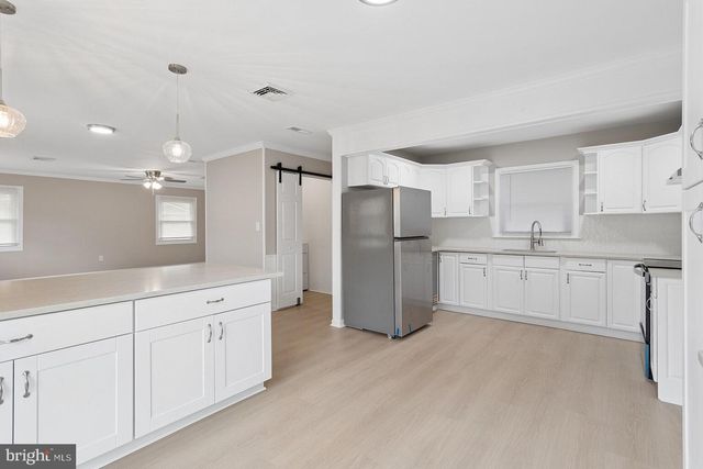 41 BRUNSWICK LN, Willingboro, NJ 08046
