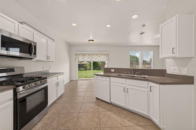 26130 Ripley Hills Drive, Richmond, TX 77406