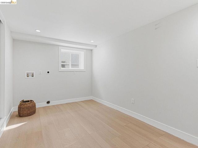 857 857 Balra Dr, El Cerrito, CA 94530