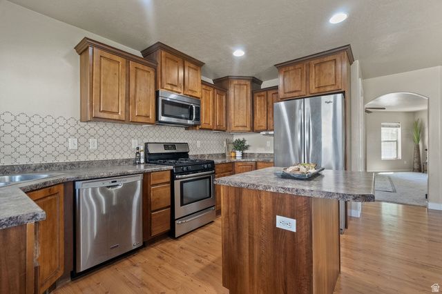 9256 PRAIRIE DUNES WAY, Eagle Mountain, UT 84005