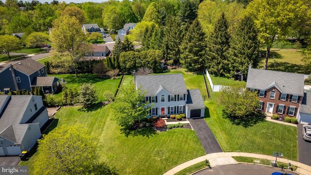 1588 MARIE CIR, Warrington, PA 18976