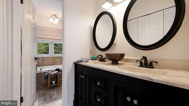 1588 MARIE CIR, Warrington, PA 18976