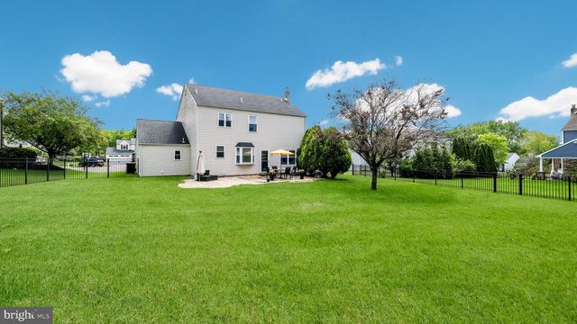 1588 MARIE CIR, Warrington, PA 18976