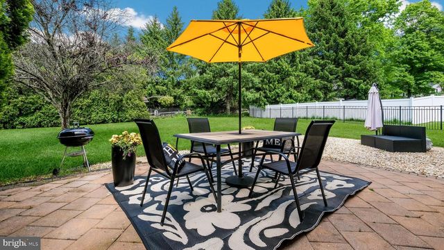 1588 MARIE CIR, Warrington, PA 18976