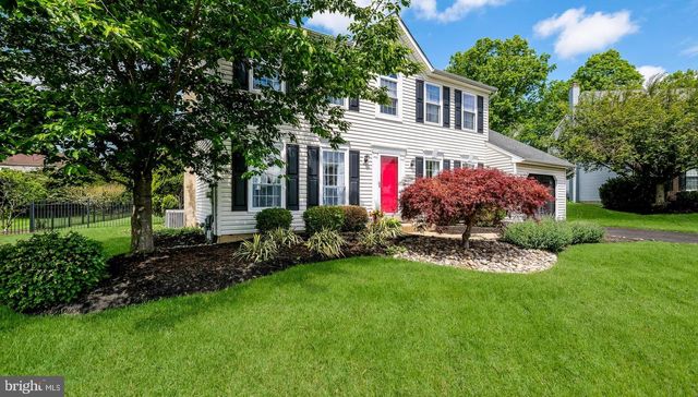 1588 MARIE CIR, Warrington, PA 18976