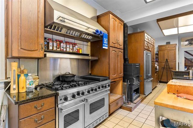 34 Waterman Place, St Louis, MO 63112